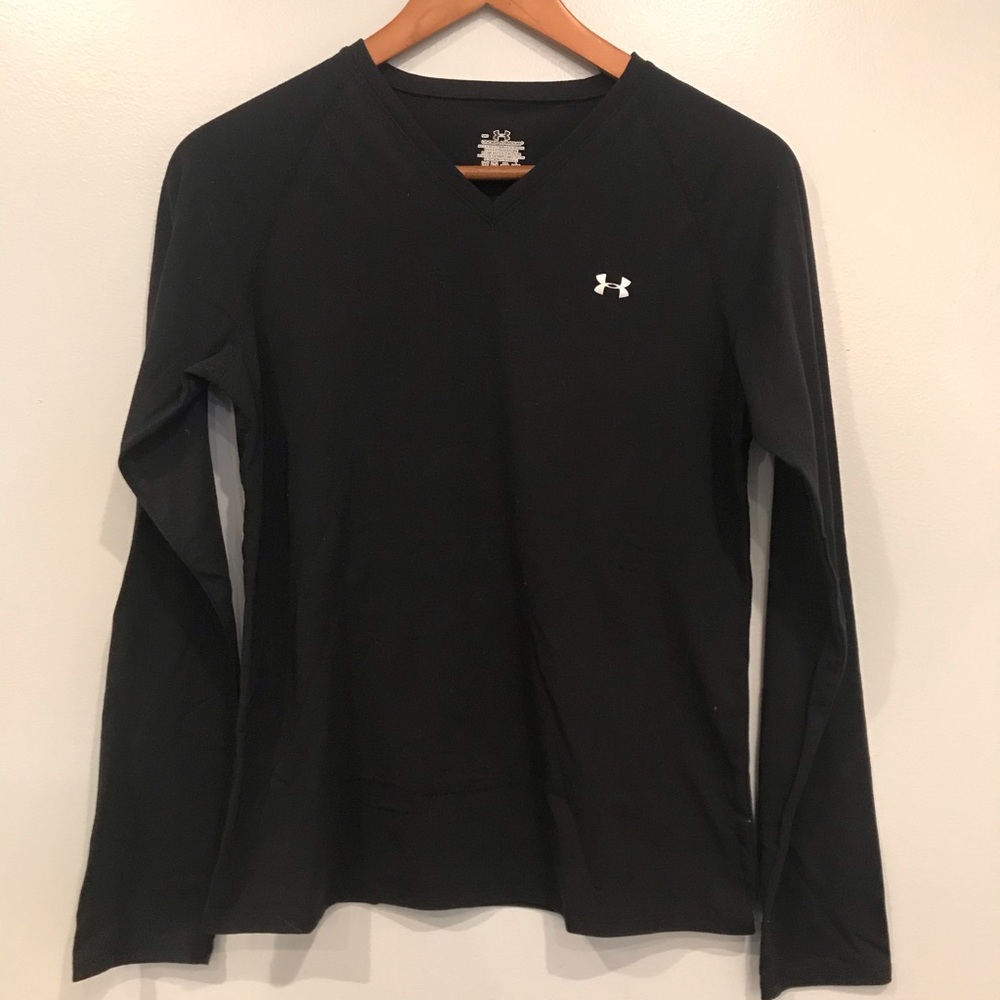 🎉 5 for $10 🎉 Under Armour V-Neck Long Sleeve Shirt